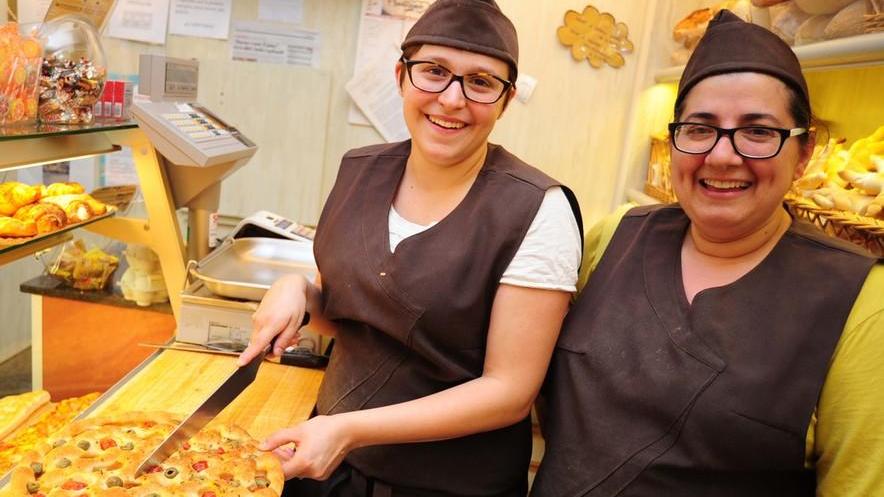 Cognento. Romina e Sara: pane, che passione