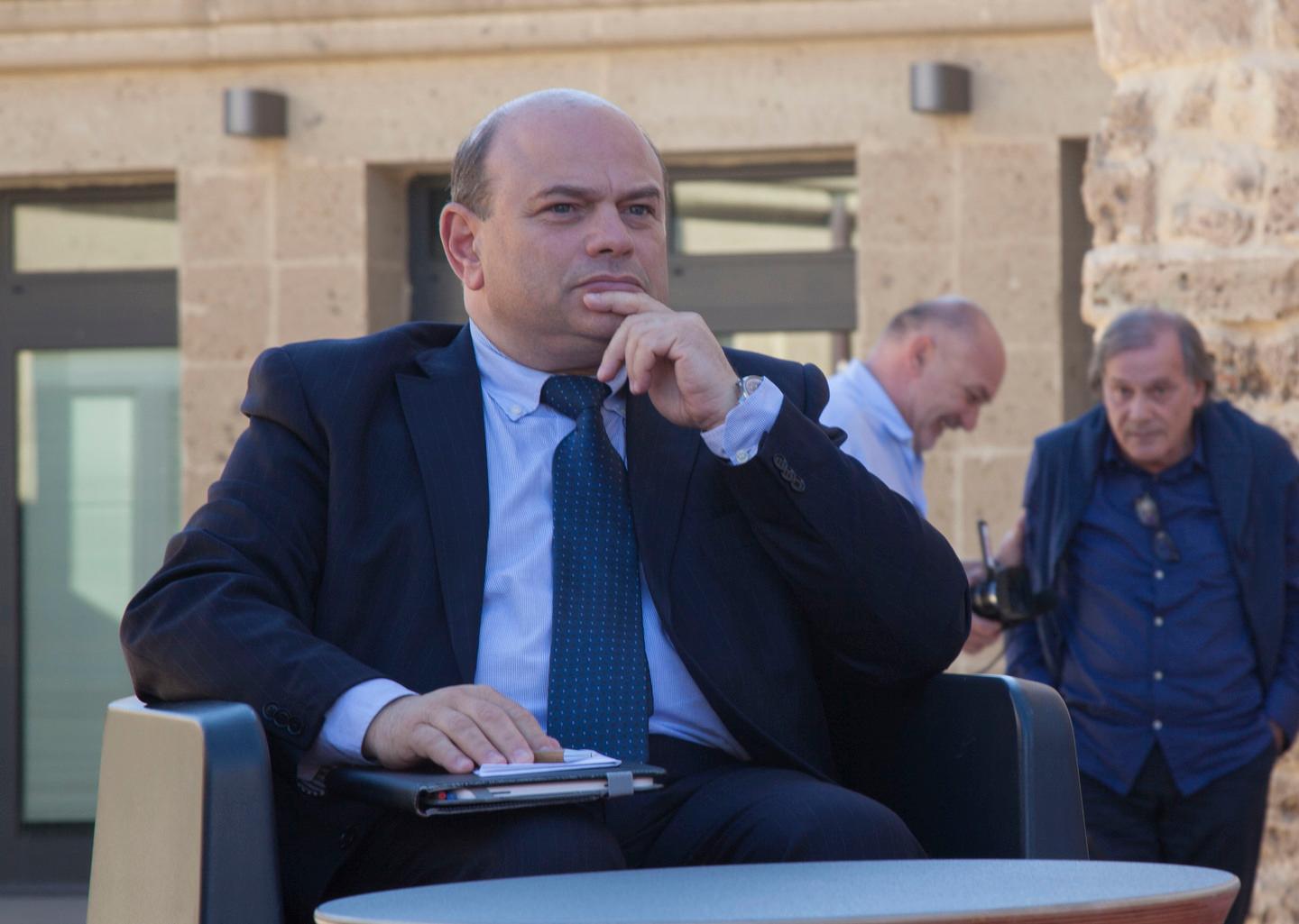 Pace nel Pd, tutto rimandato 