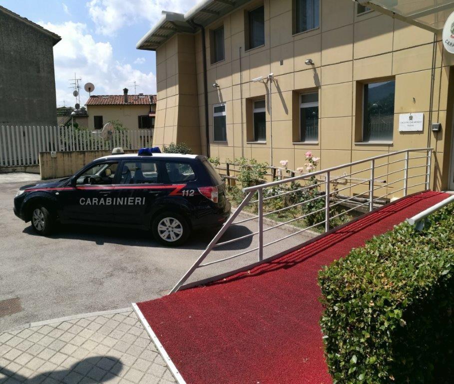 La stazione dei carabinieri di Vaiano