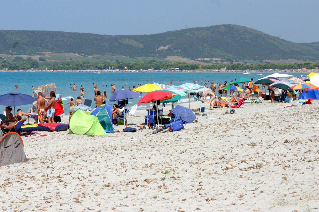 Caldo, in arrivo due giorni di canicola in Sardegna: temperature sopra i 44 gradi