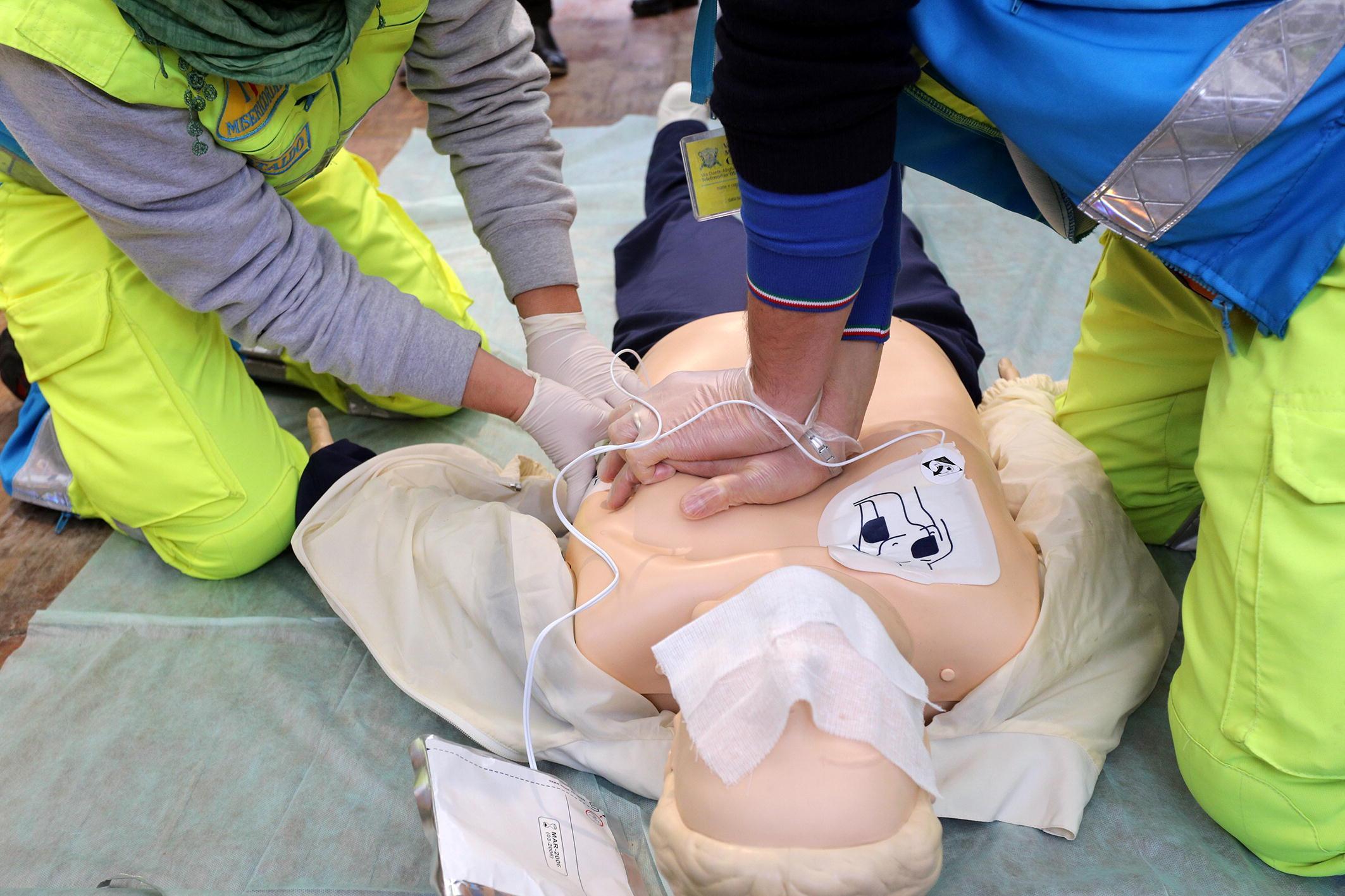 Simulazioni di massaggio cardiaco