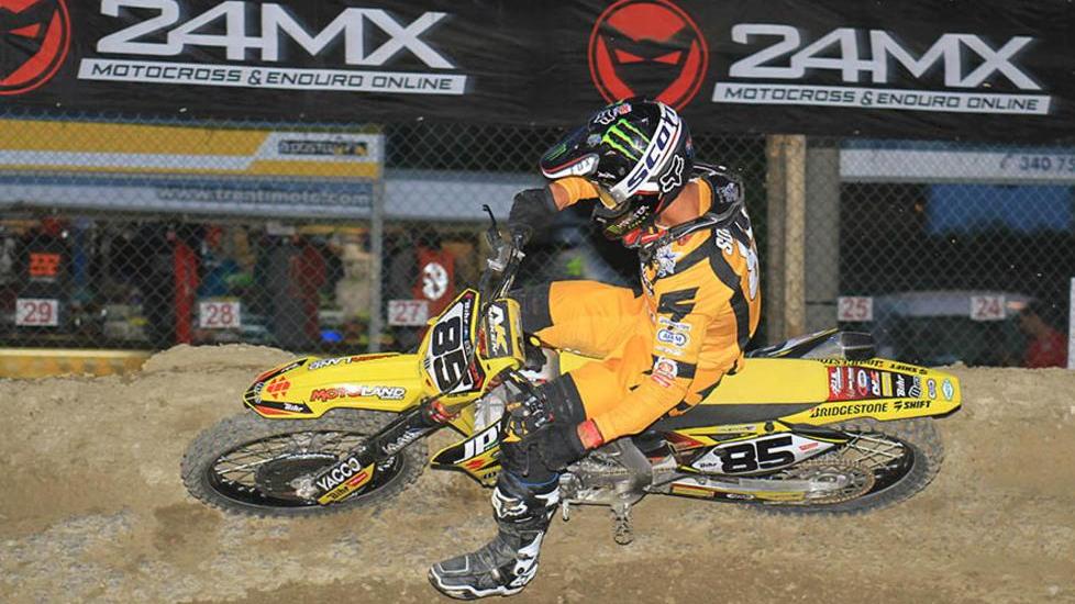 Soubeyras firma il Carpi Night Show