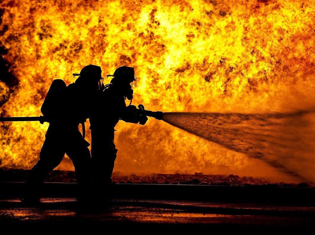 Zuncheddu: sparite le autobotti antincendio 