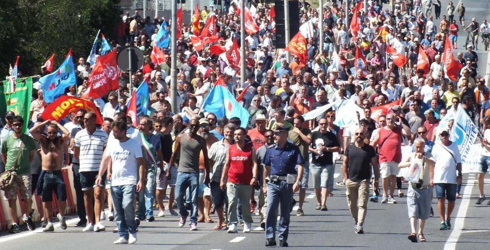«Inps in Aferpi, non lo accetteremo» 