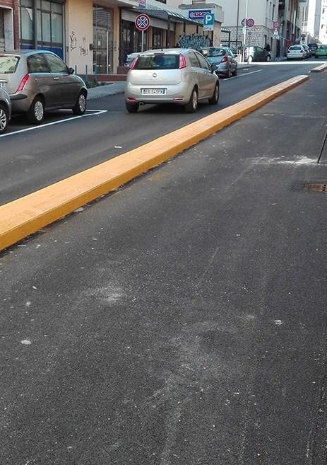 Dietrofront su Sirio e via i cordoli dalle piste ciclabili 