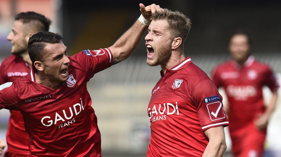 Carpi: Il Crotone si inserisce per Gagliolo 