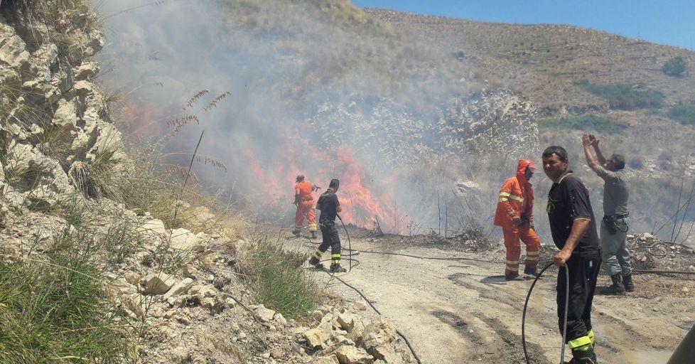 Vigili del fuoco in aiuto della Sicilia