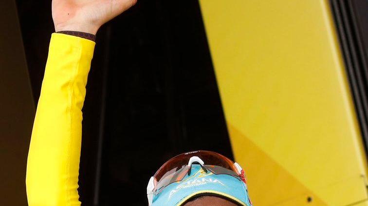 Papà Alessandro non nasconde l’emozione. E a Villacidro scoppia la festa
