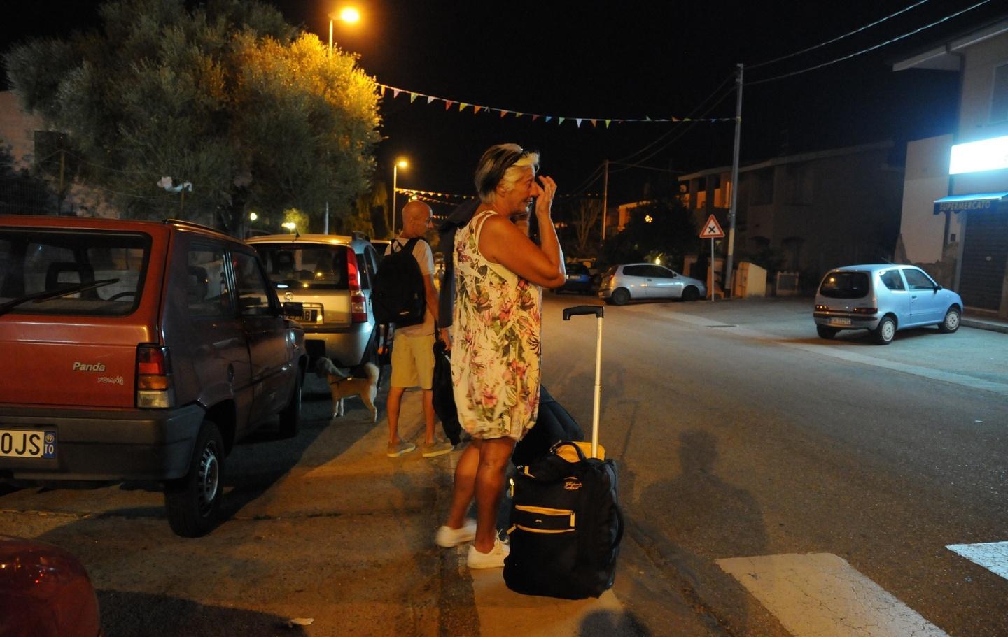 Gli sfollati in hotel e case private 