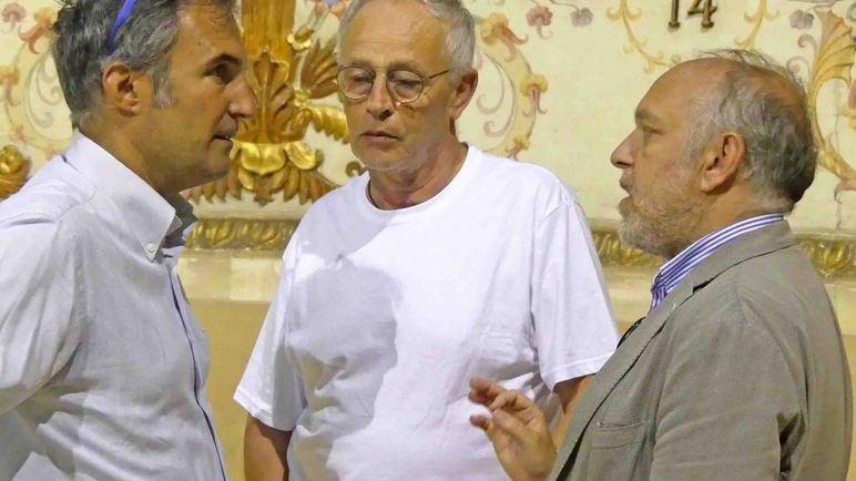 Turni serali al cantiere Teatro, su il sipario entro settembre. Nuova scenografia per la facciata