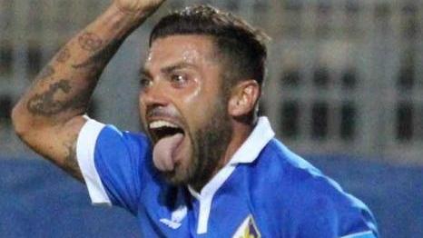 Pazza idea Ciccio Tavano Carrarese pronta al colpo