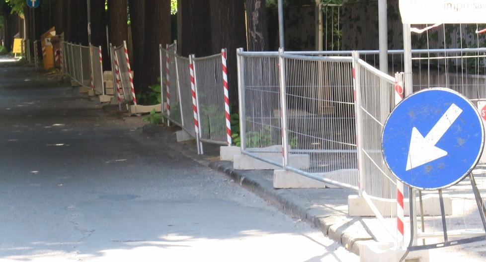 Marciapiedi di viale Mameli parte oggi la riqualificazione 