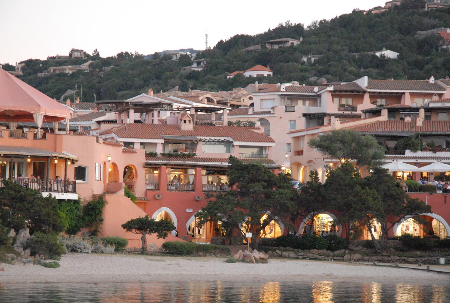 Vip e milionari tra le vittime dei ladri in Costa Smeralda
