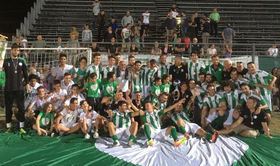 La formazione del Rione Mercato che ha vinto il Torneo di Agliana