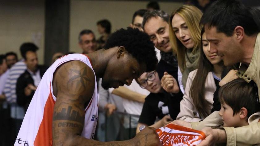 Reynolds resta a Reggio Della Valle, ore decisive