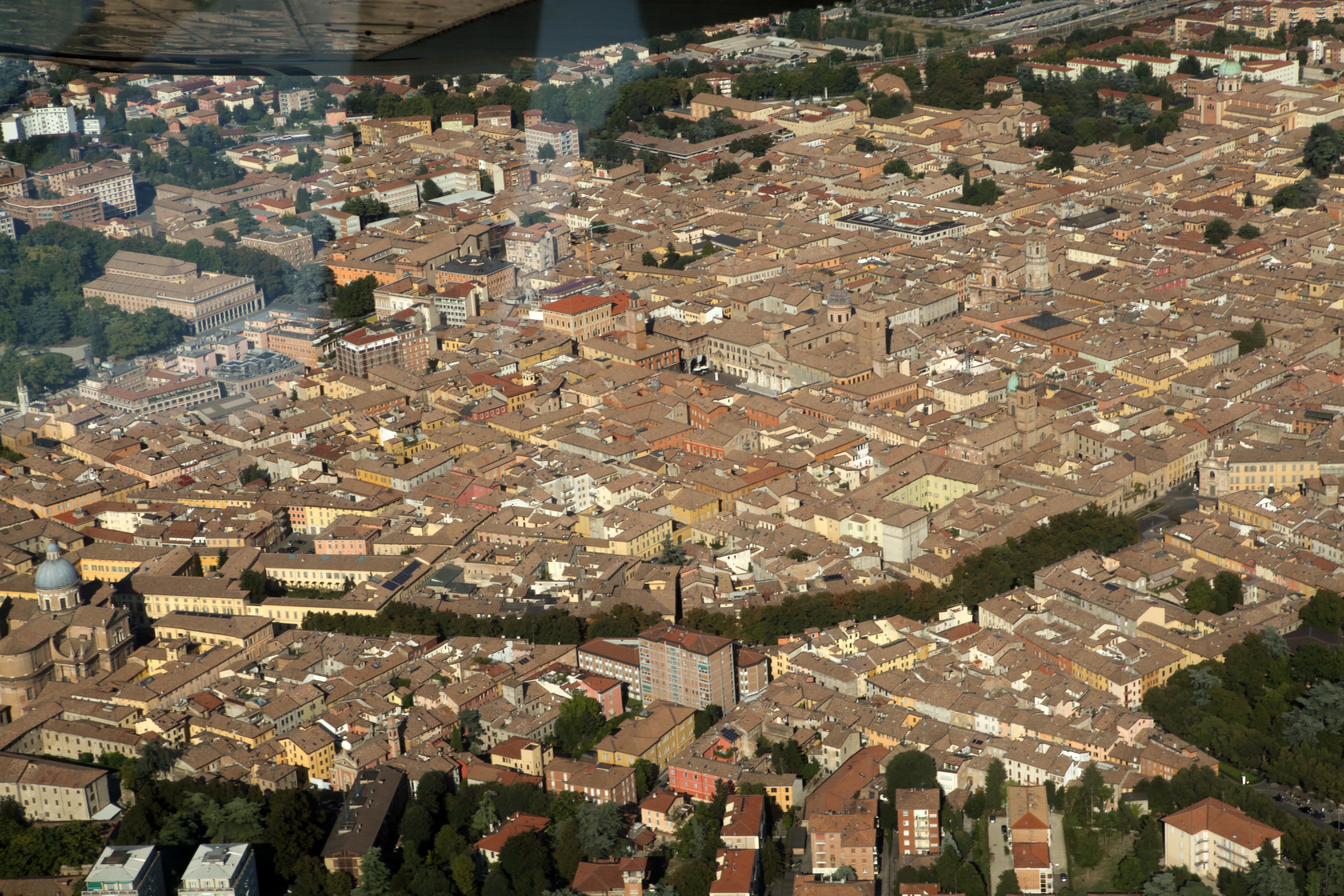 Turismo, Reggio Emilia non si muove: penultima in Emilia Romagna