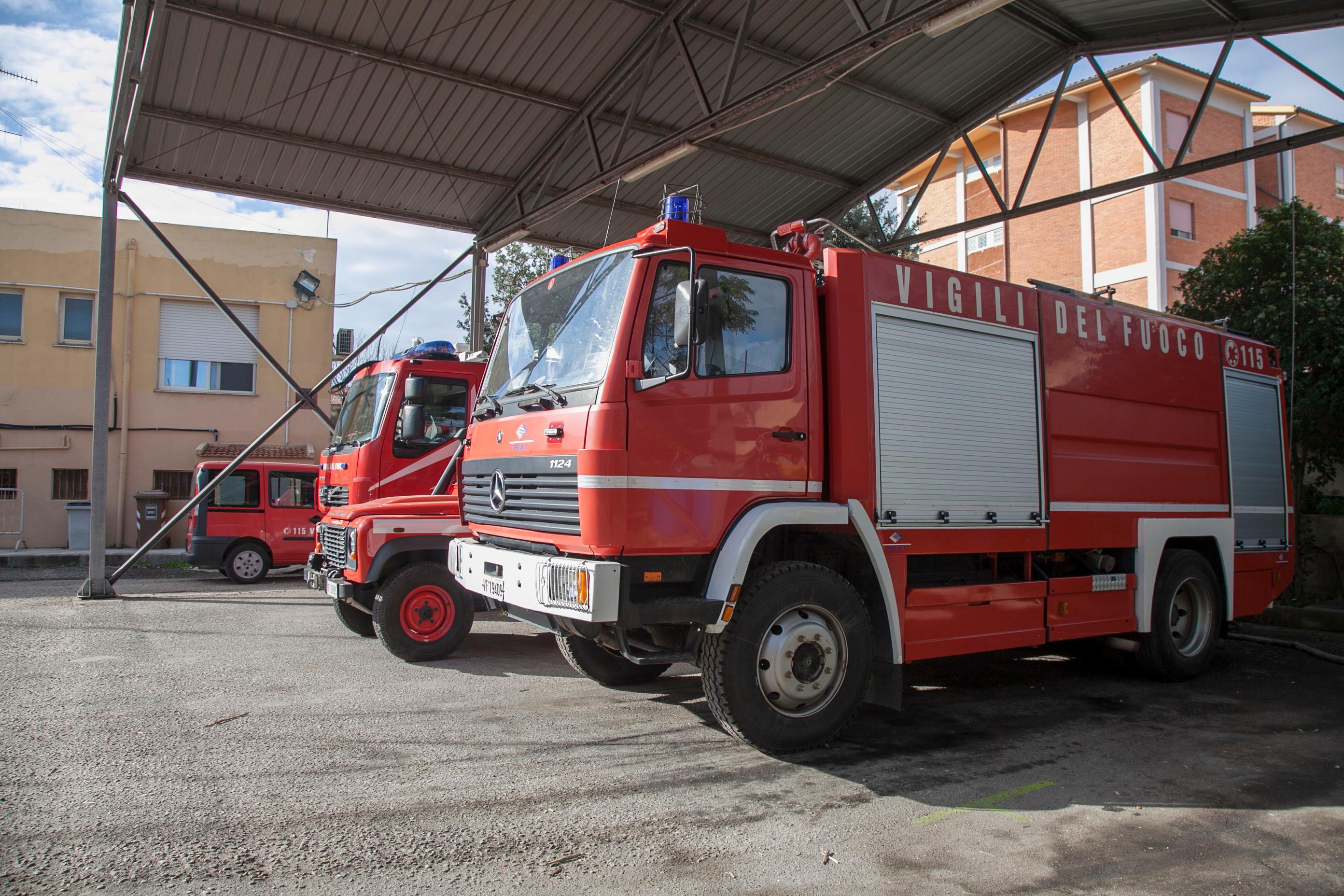 Cagliari, si ustiona con la fiammata del barbecue in terrazza: all'ospedale