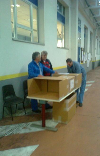 Piaggio, dipendenti al voto per l’integrativo 