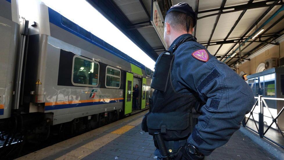 Capotreno picchiato da un giovane che viaggiava senza biglietto