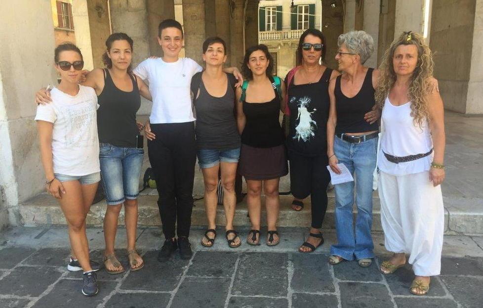 Mala Servanen Jin, esposto contro la polizia 
