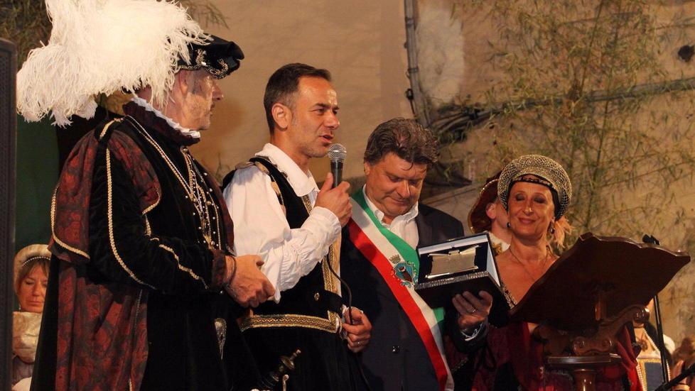 Gruppo storico, la tradizione viaggia intorno al mondo 