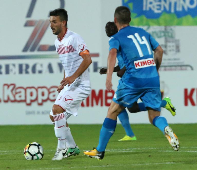 Bel Carpi, cede al Napoli solo nel finale 