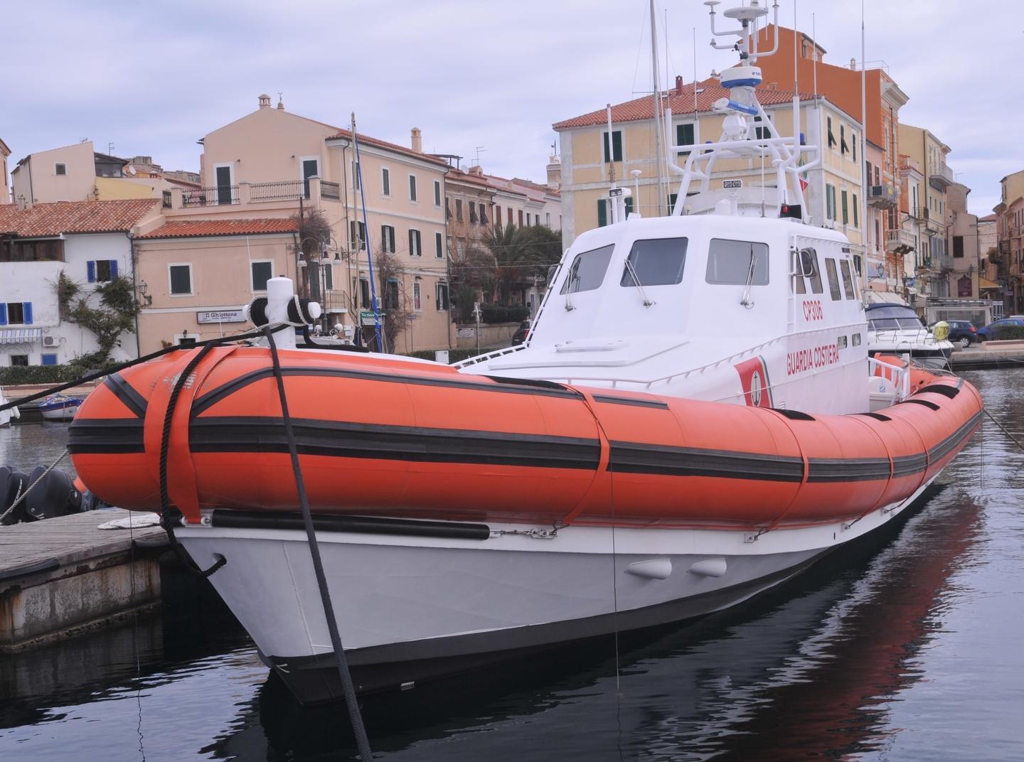 Corsi inesistenti per marinai 40 indagati per falso e truffa 