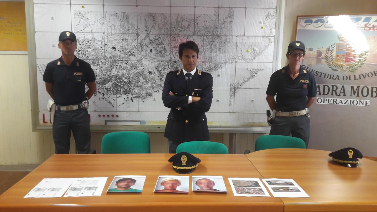 La polizia