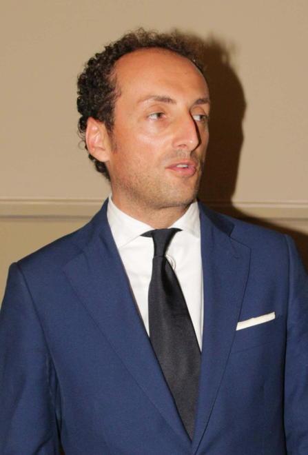 Continua il premio letterario Camaiore