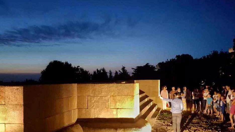 All’Acropoli di sera e museo “al buio” più giochi o laboratori