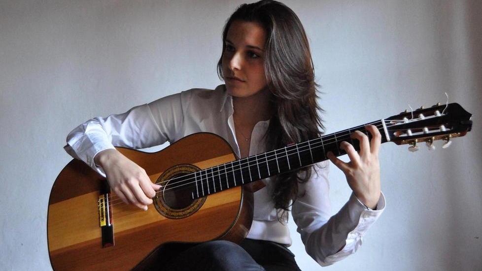 Musica classica a San Vincenzo con Carlotta Dalia