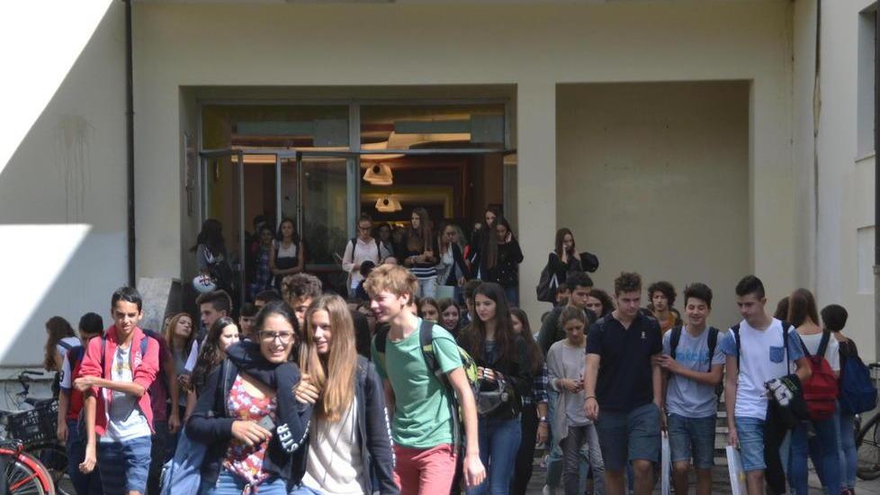 Tutti i diplomati di via delle Rose