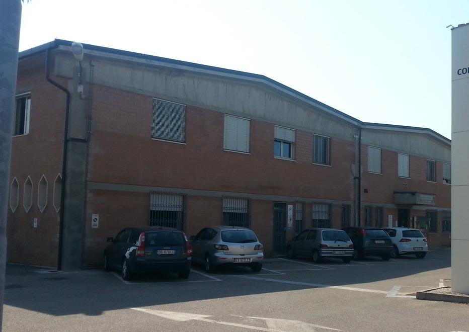 La Comer punta sulla sede di Reggiolo e chiude a Moglia 