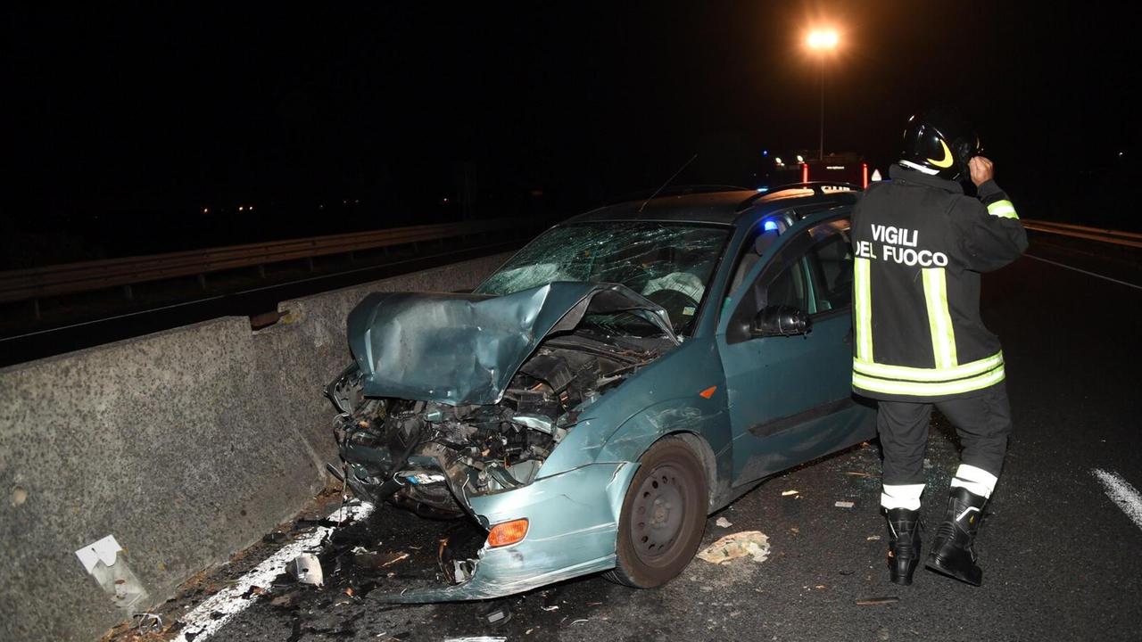 Il terribile scontro sulla superstrada (foto Silvi)
