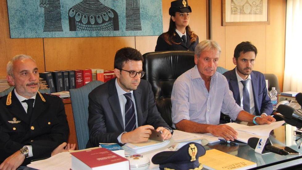 La conferenza stampa in Procura (foto Batavia)