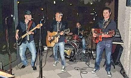 Fiorano, il “Taxi giallo del rock n' roll” fa tappa in piazza 