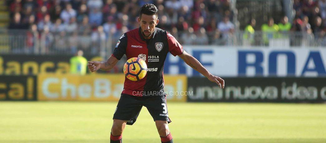 Maurcio Isla (foto http://www.cagliaricalcio.com)