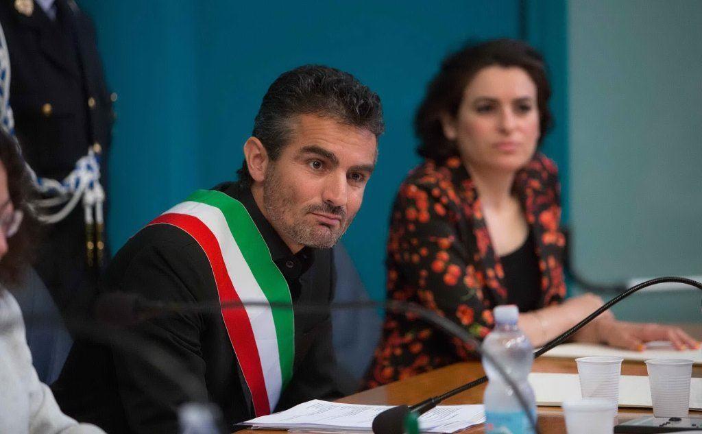 Il sindaco Mario Puddu e l'assessora Jessica Mostallino