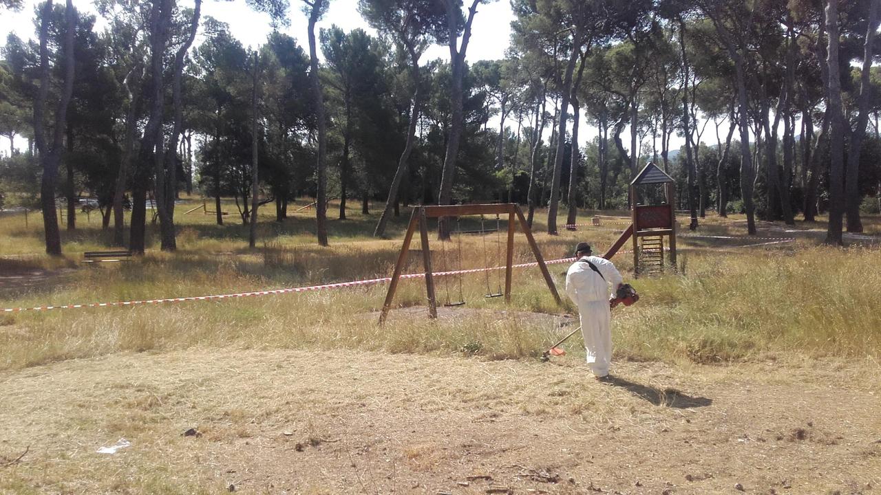 Amianto a Villa Corridi, la bonifica procede: ecco le prime foto