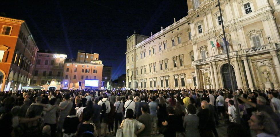 Modena, piazza Roma limitata a 8500 persone 