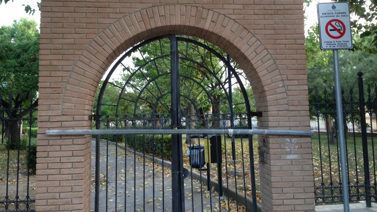 San Gavino, ingresso vietato al parco