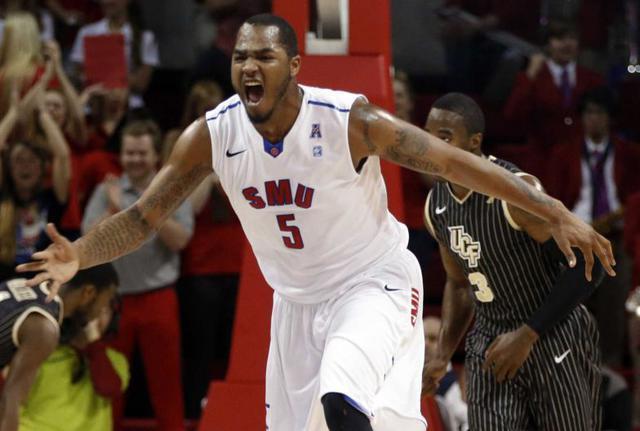 Markus Kennedy, l'ala-centro ingaggiato dalla The Flexx Pistoia Basket