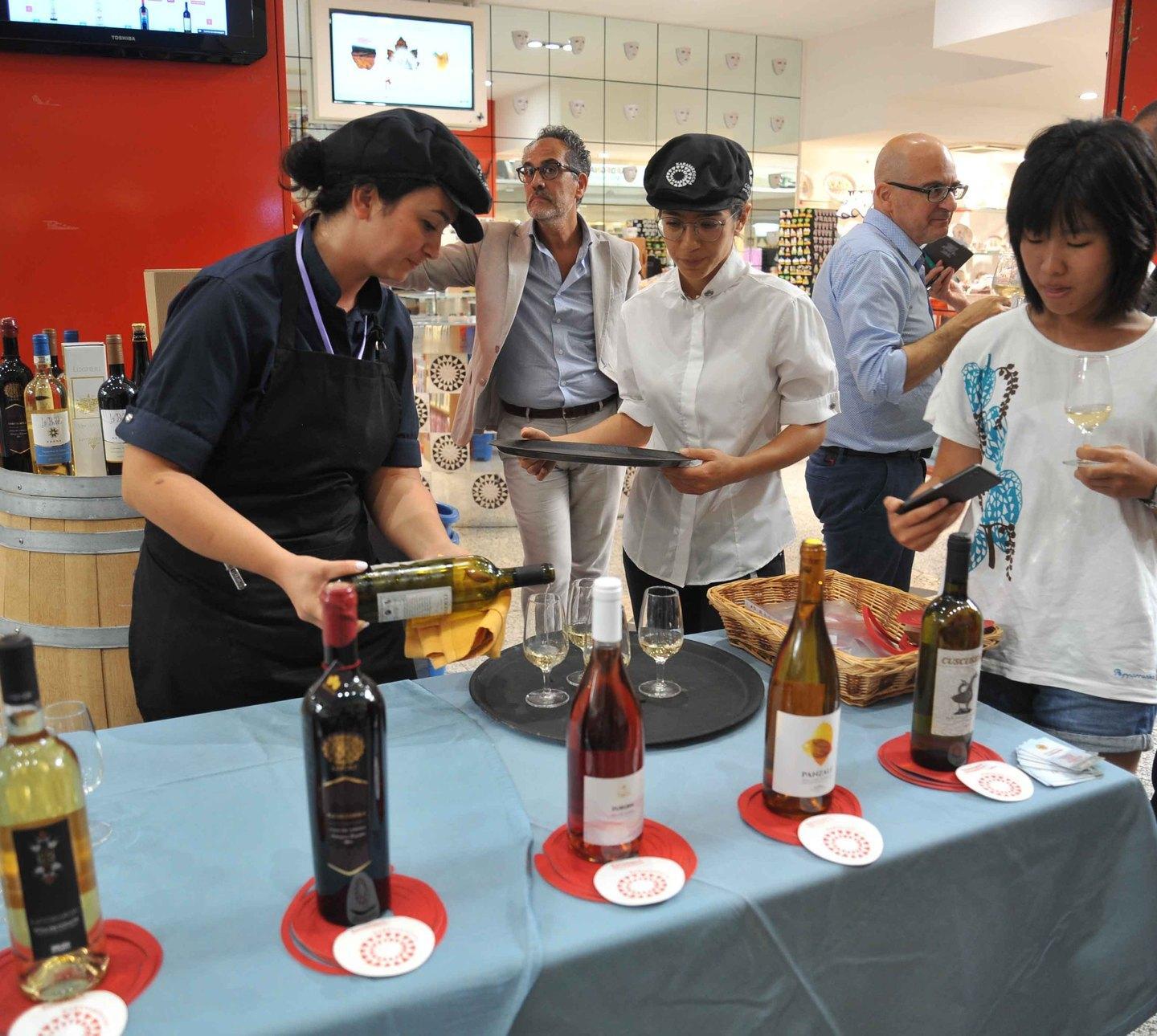 In vetrina i vini sardi unici al mondo 