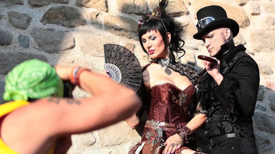Cristina D’Avena e 100 show: gran finale per l’Unicorno