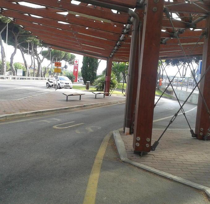 La sera niente bus e taxi dal Versilia 
