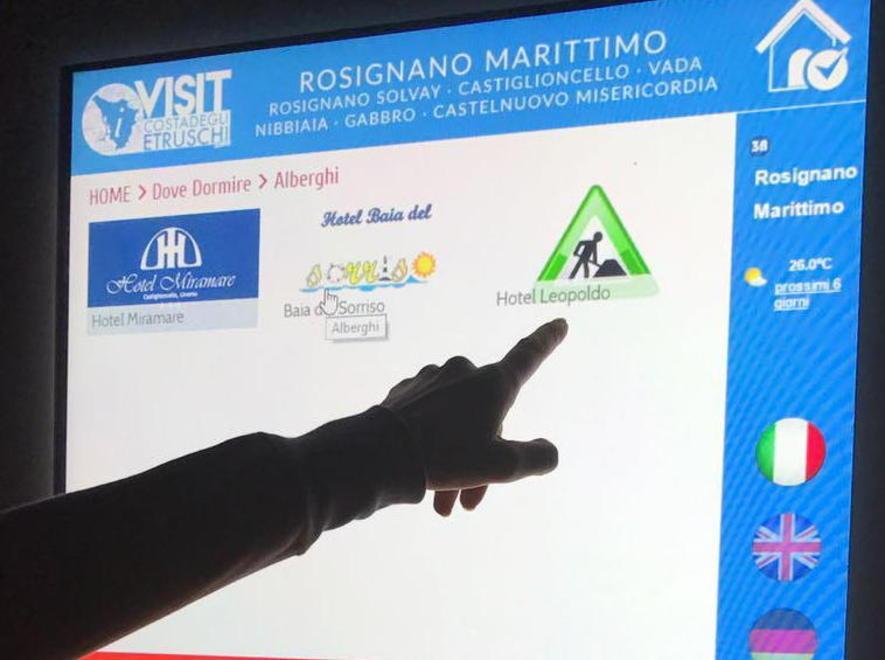 Il totem c’è, le informazioni meno 