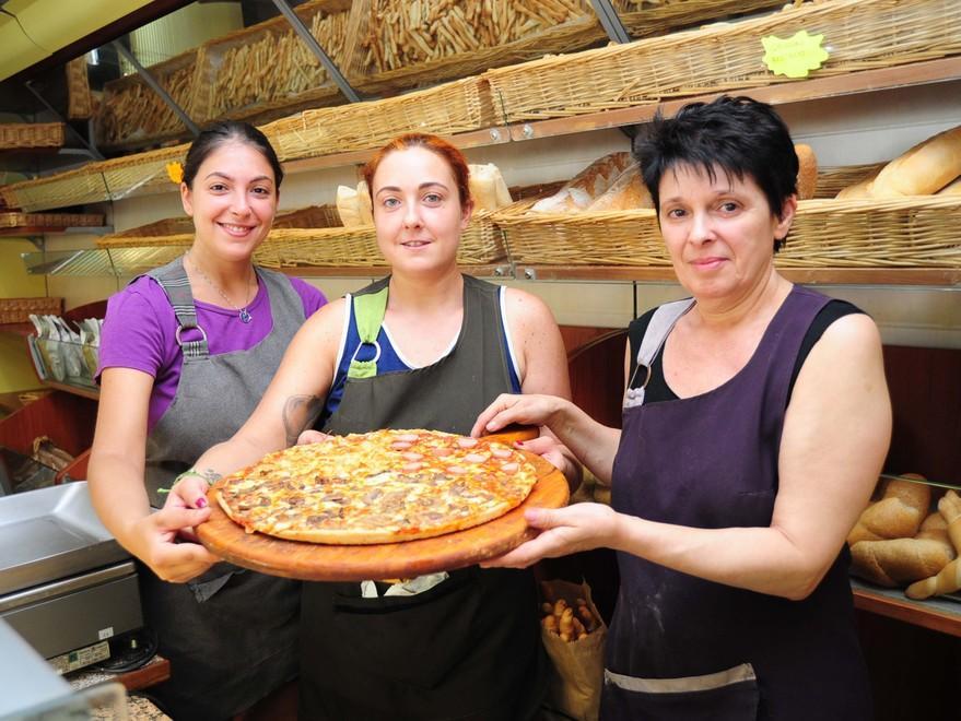 "In forno" Modena: Qui puoi gustare anche la farinata 