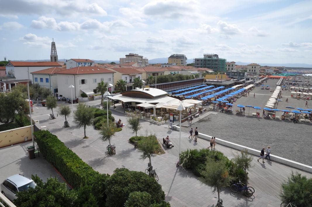 Una veduta di Marina di Cecina