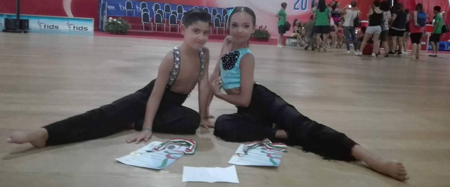 Erika e Gabriele sempre campioni di ballo