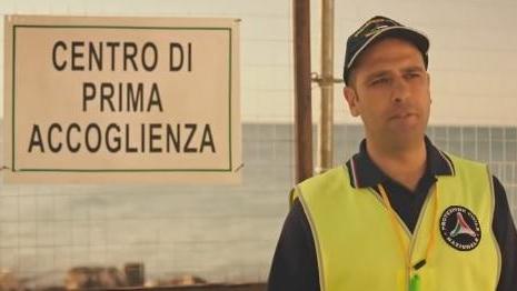 Un momento della gag di Checco Zalone nel film "Quo vado"